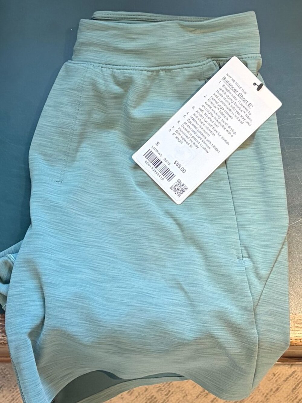 Lululemon Balancer Short 6" - Picture 2 of 2